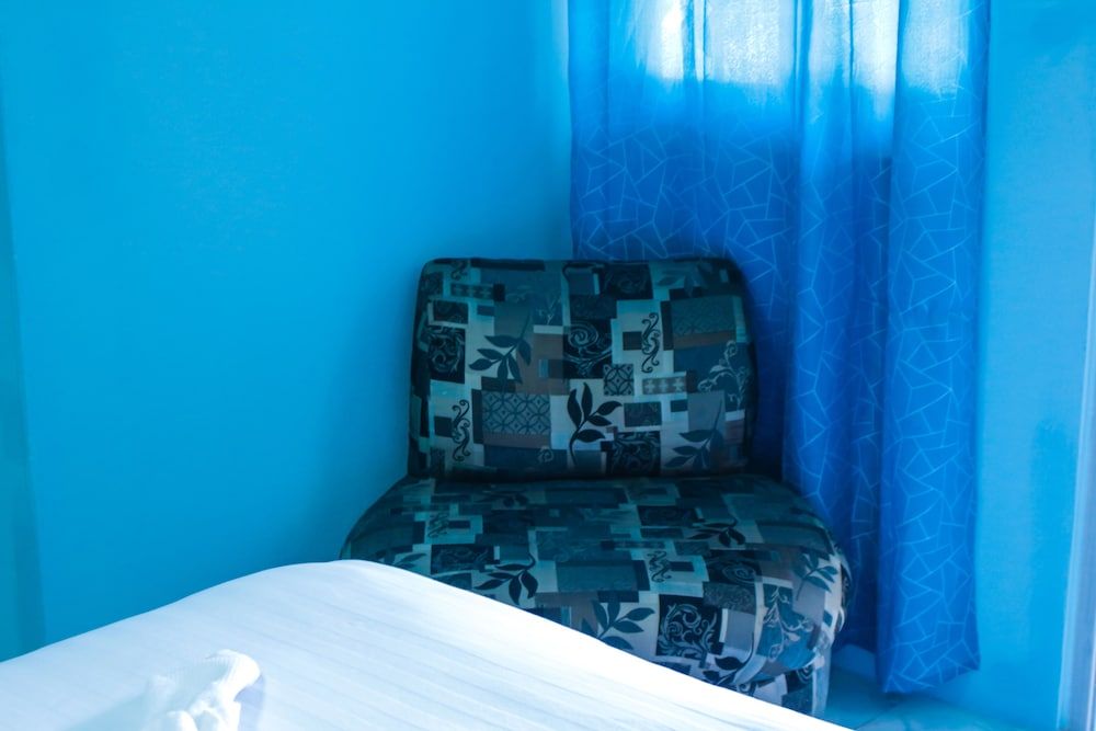 Ocean View Beach Hotel Deluxe Room, 1 Queen Bed 3