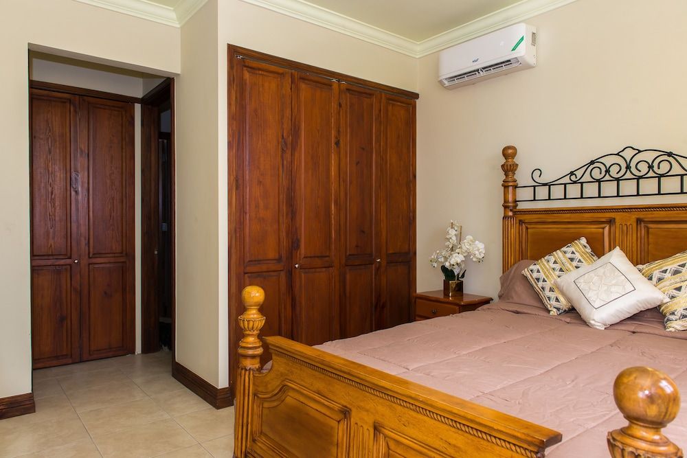 City Apartment, 2 Bedrooms