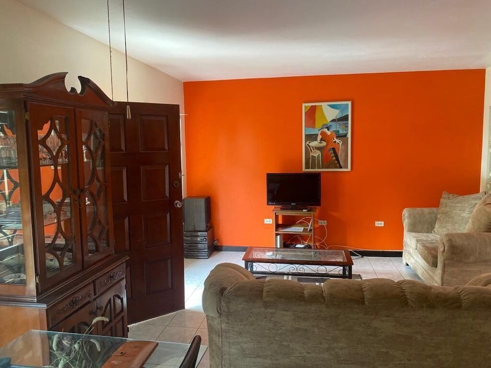 Finest Accommodation Renfrew Place Single Room 14