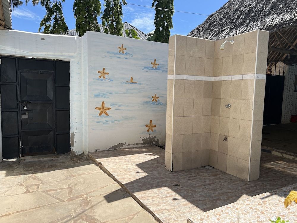 Charming and Remarkable15-bed Villa in Diani Beach Villa 23