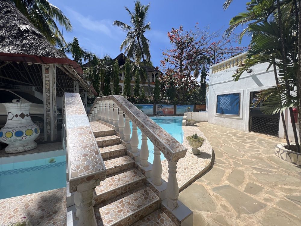 Charming and Remarkable15-bed Villa in Diani Beach Villa 13