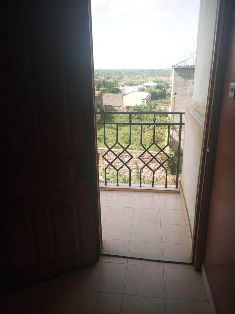 Sirlo Hotel Double Room 6