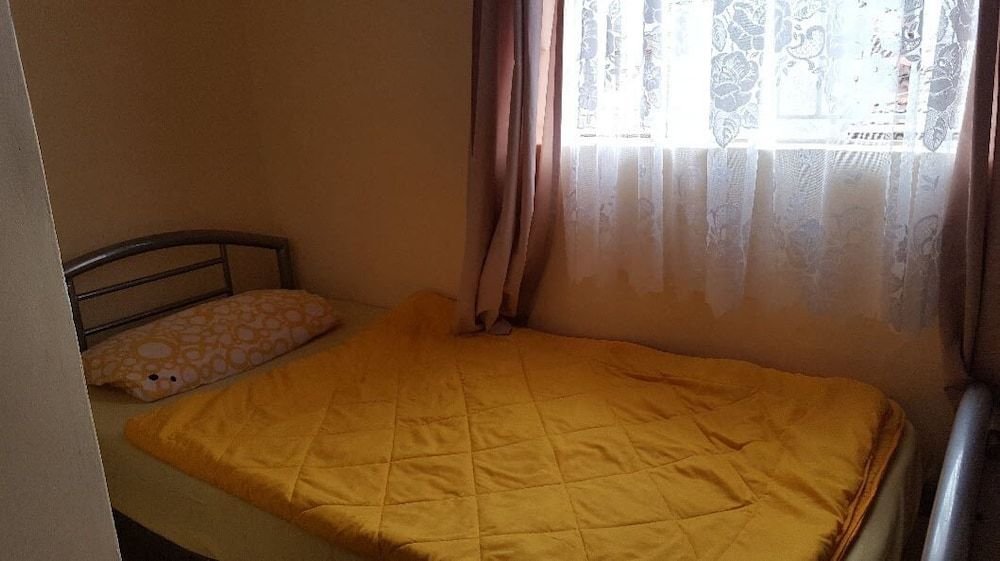 Achill Houses Family House, 4 Bedrooms, Patio