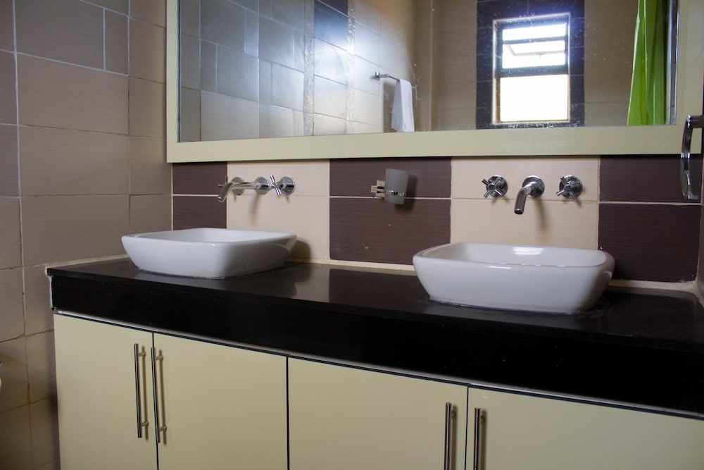 Sky View Park Apartments Executive Apartment, 3 Bedrooms 33