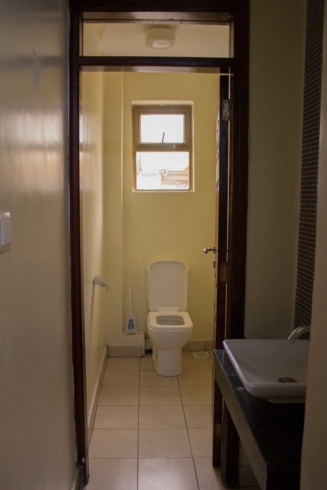 Sky View Park Apartments Executive Apartment, 3 Bedrooms 31