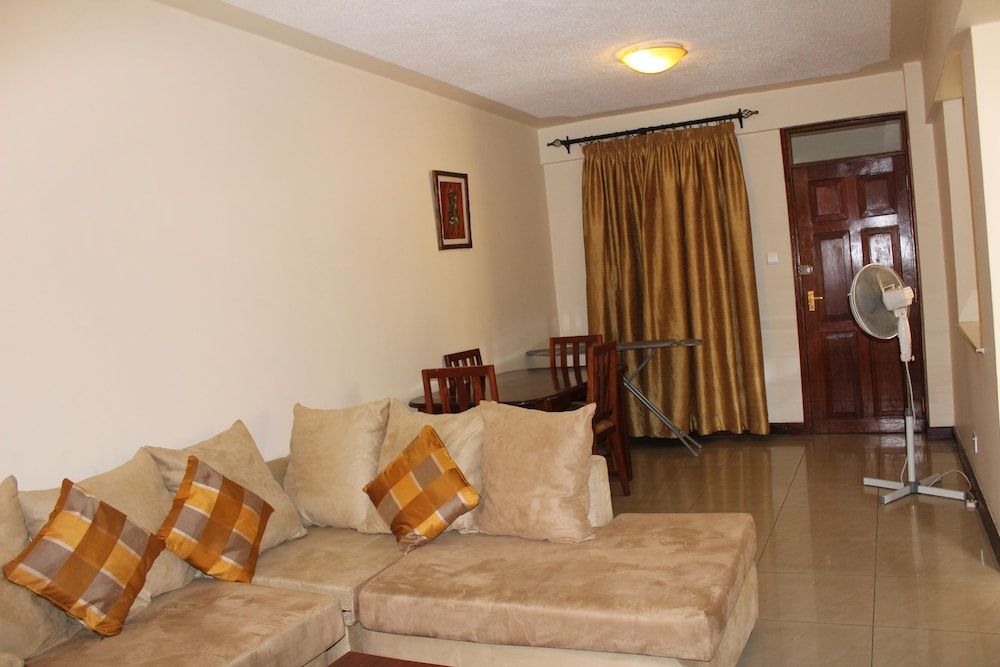 undefined Sky View Park Apartments 4