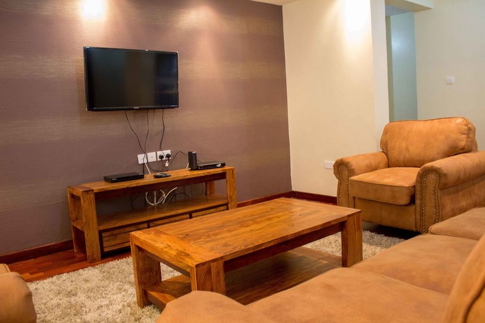 Sky View Park Apartments Executive Apartment, 3 Bedrooms 23