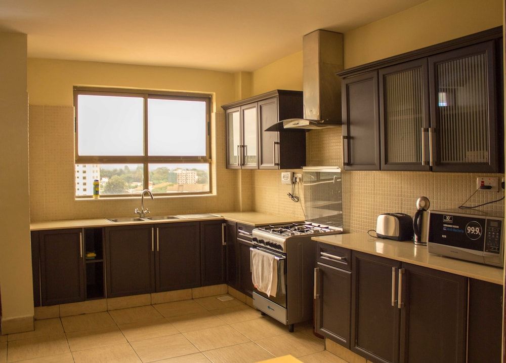 Sky View Park Apartments Executive Apartment, 3 Bedrooms 15