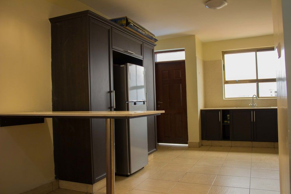 Sky View Park Apartments Executive Apartment, 3 Bedrooms 14