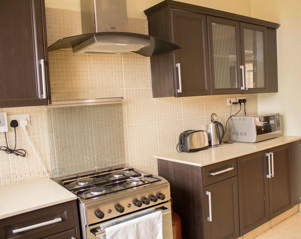 Sky View Park Apartments Executive Apartment, 3 Bedrooms 10