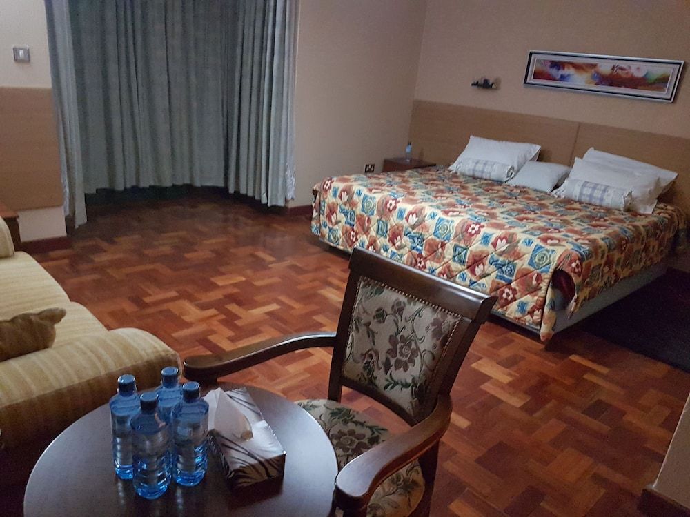 undefined Spurwing Guest House 2