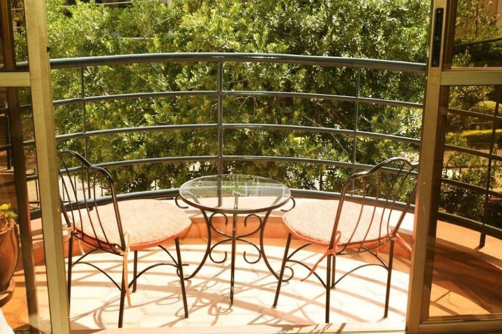 Cerenata Gardens Suites Penthouse 9
