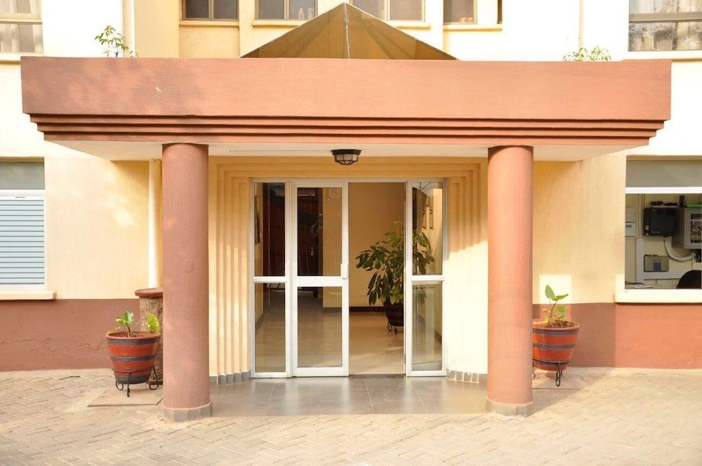 undefined Cerenata Gardens Suites 4