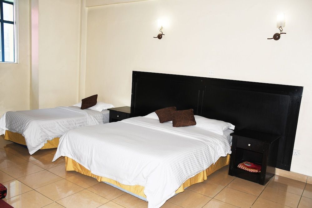 undefined Jamia Central Hotel