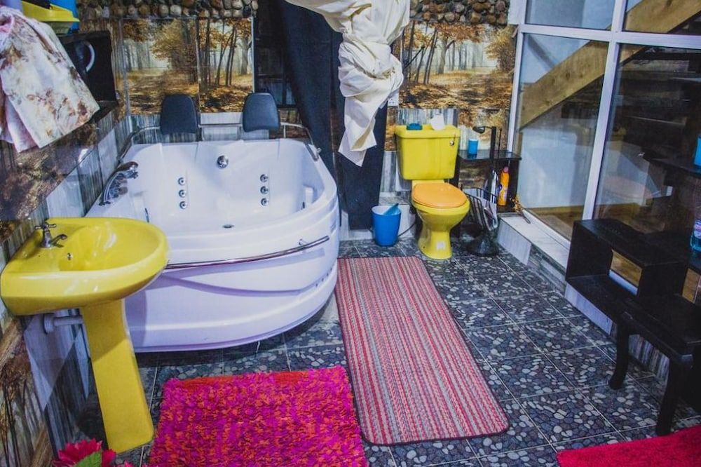 Runda Lofts Bungalow, 4 Bedrooms 6