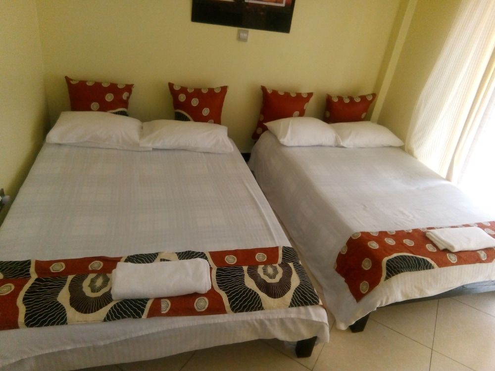 Savannah Sunset Design Apartment, 2 Double Beds 5