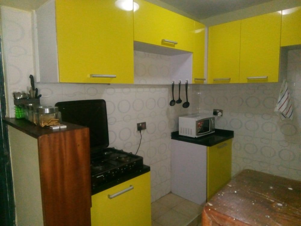 Savannah Sunset Design Apartment, 2 Double Beds 10