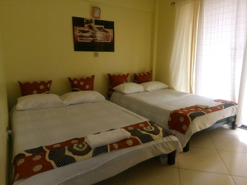 undefined Savannah Sunset 10