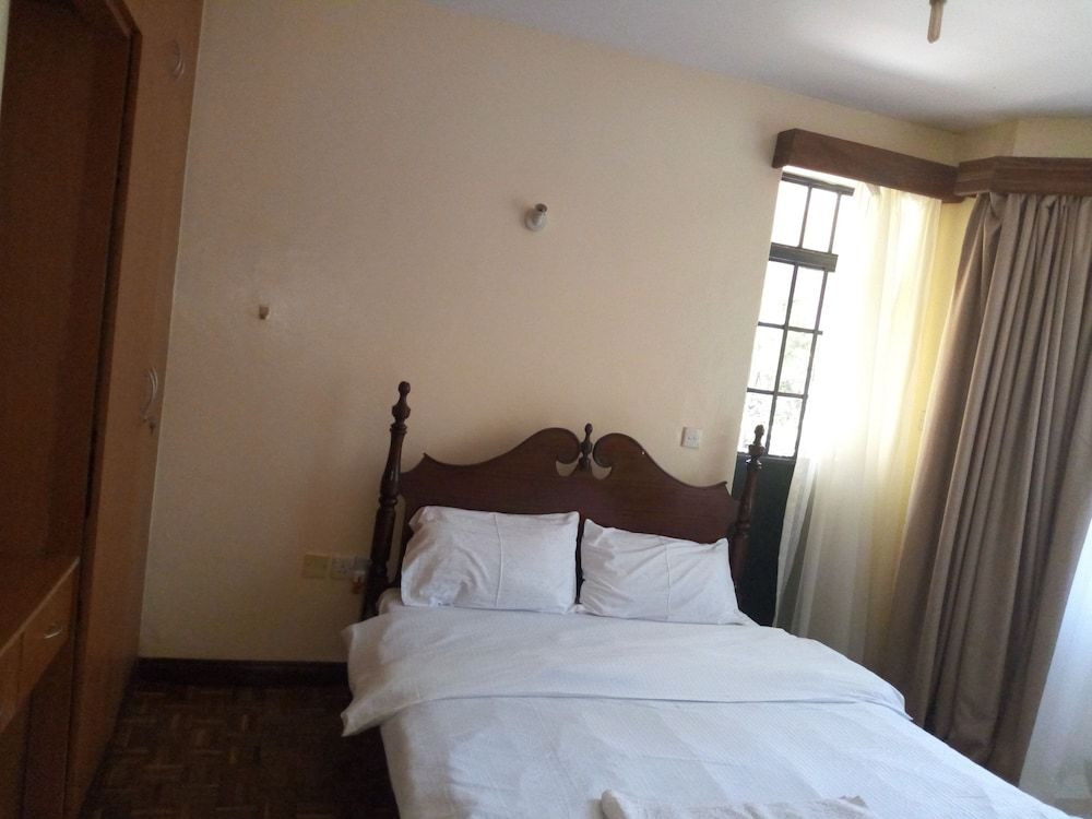 Redcliff Apartments Comfort Apartment, 3 Bedrooms, Smoking 6