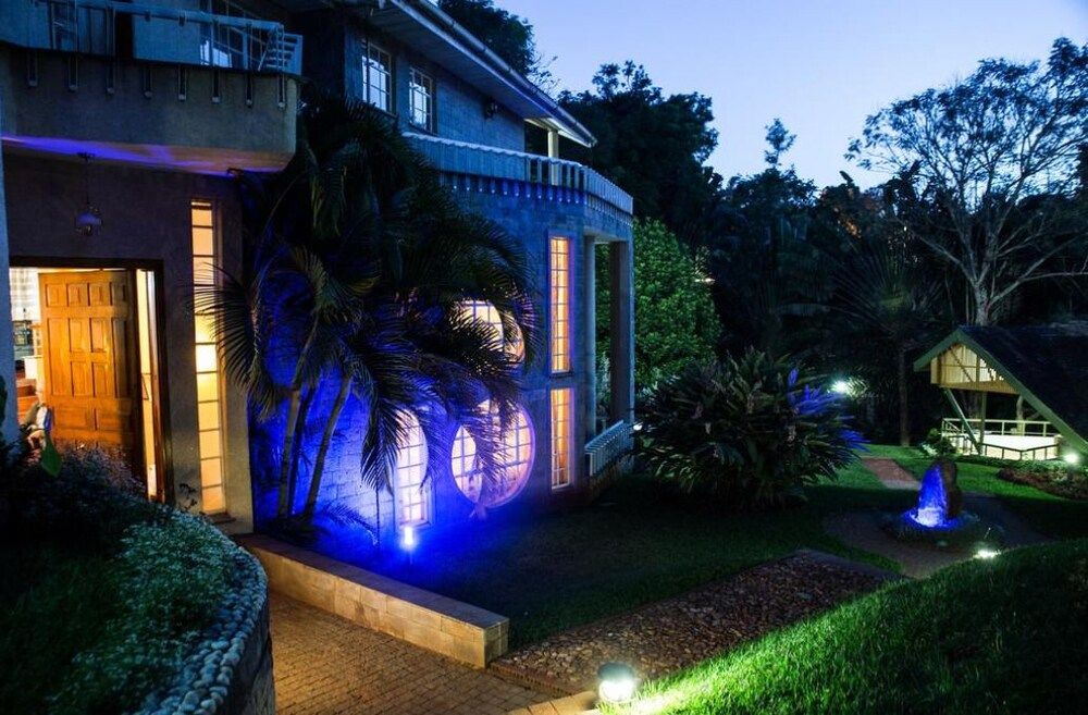 undefined Adies Garden Suites 4