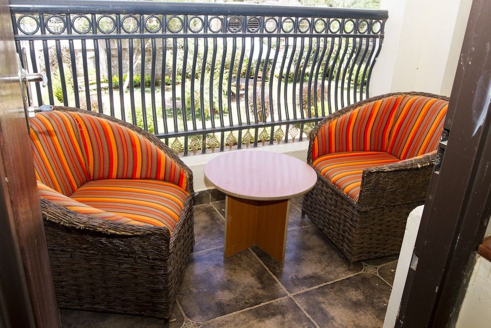 undefined Stanjo Karen Suites 3