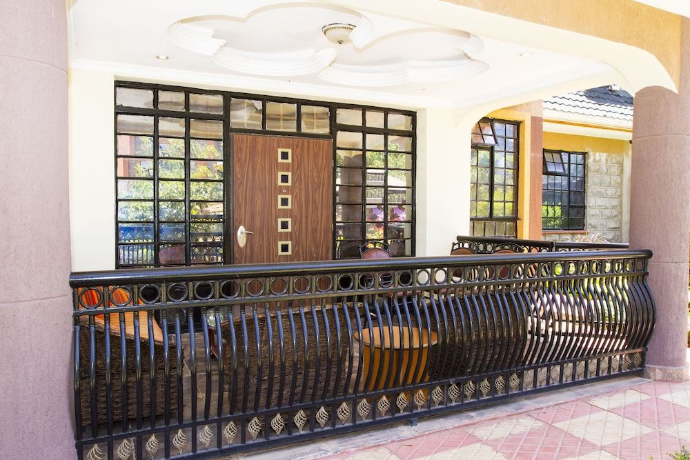 undefined Stanjo Karen Suites 2