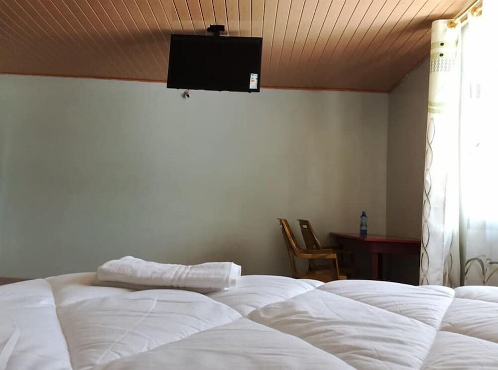 undefined Sanet Hotel 9