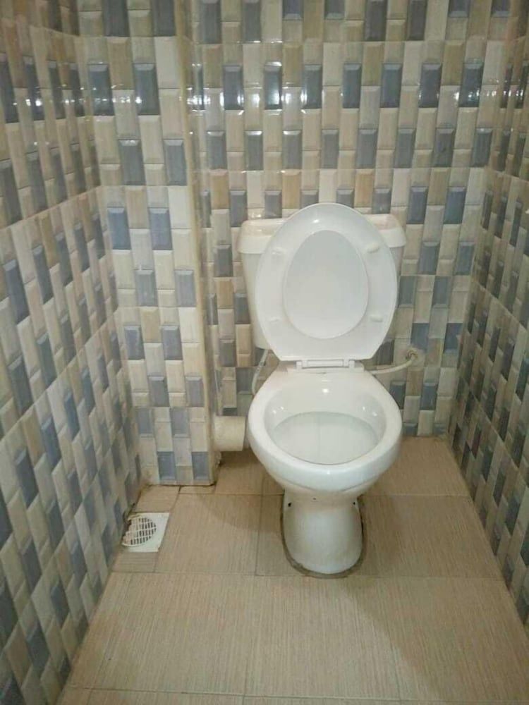 undefined Toll View Apartments 7