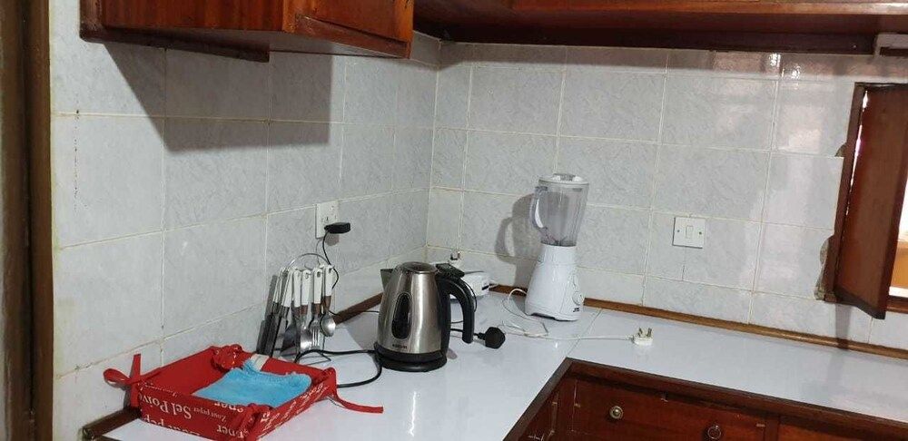 Jamhuri Homes Room, 1 Double Bed, Shared Bathroom 6