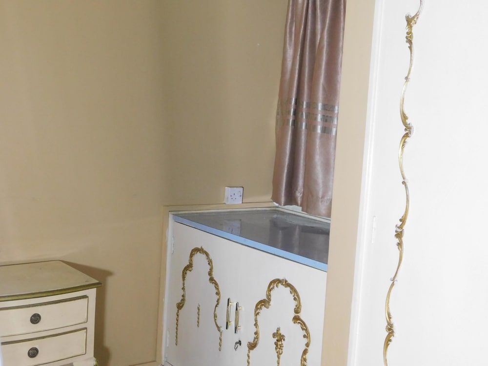 undefined Regal Suites - Kenya 9