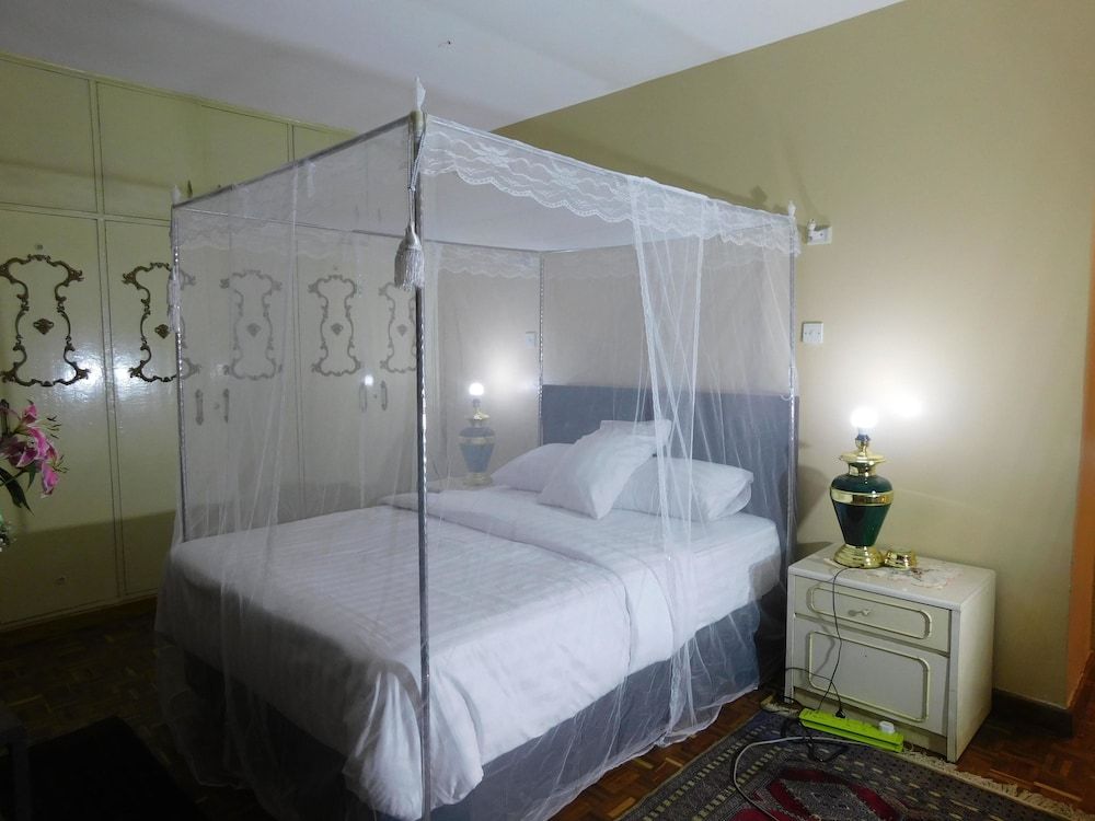 undefined Regal Suites - Kenya 3