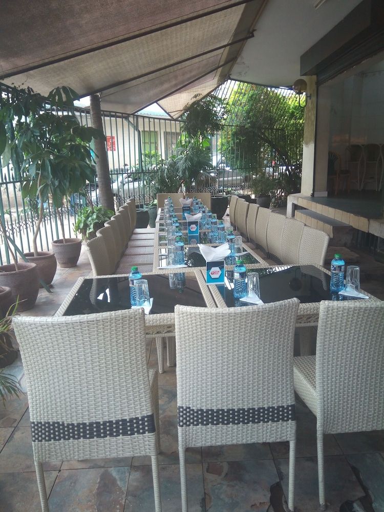 undefined Plus 254 Hotel 10