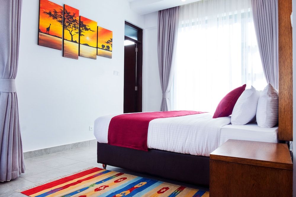 undefined L'Aziz Suites 9