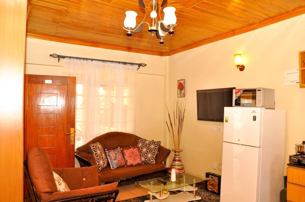 undefined Sundowner Studio 9