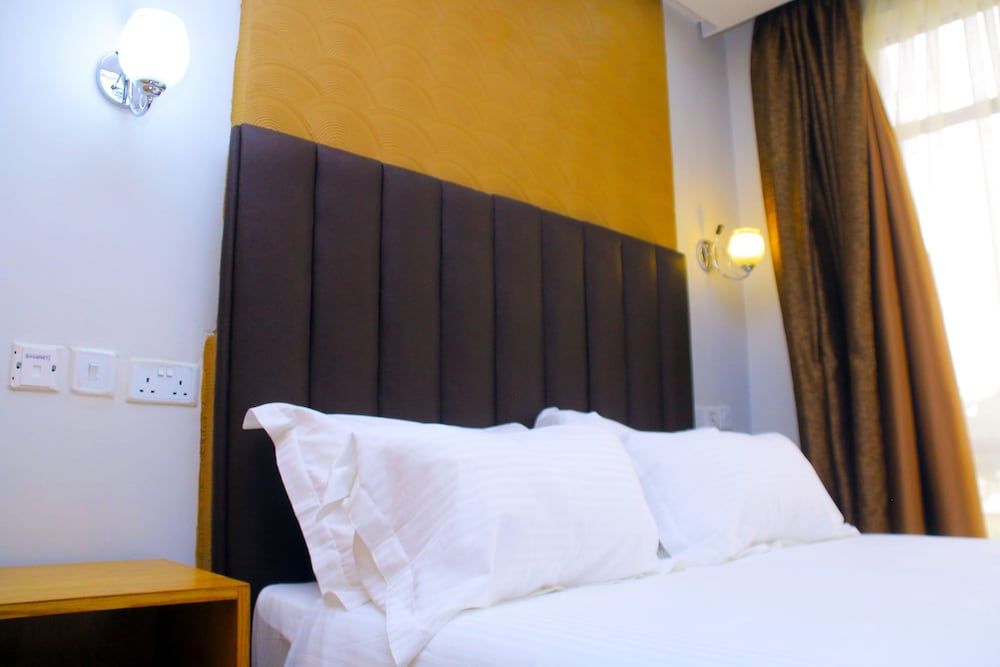 Amelia Hotel Karen Twin Room 4