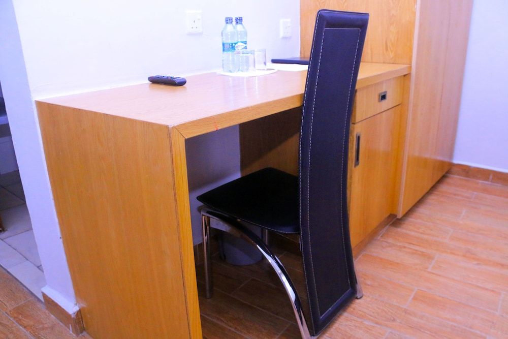 undefined Amelia Hotel Karen 7