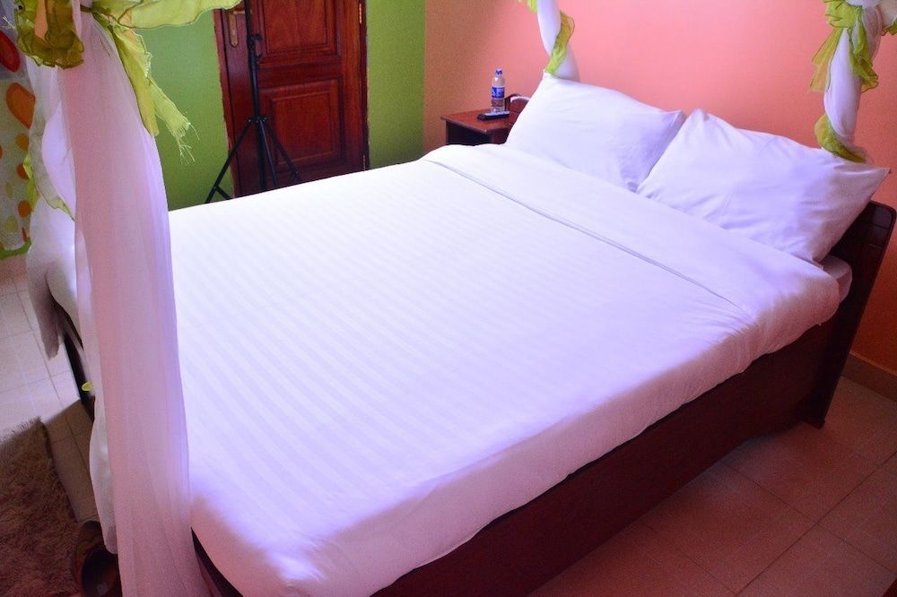 Hotel Kepler Classic Twin Room 11