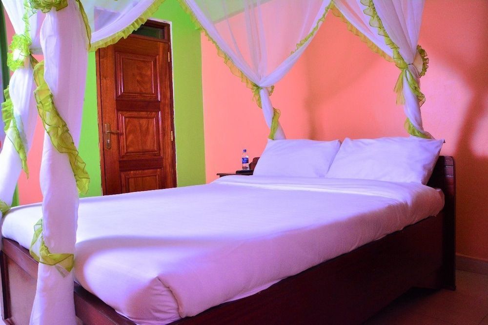 Hotel Kepler Classic Twin Room 17