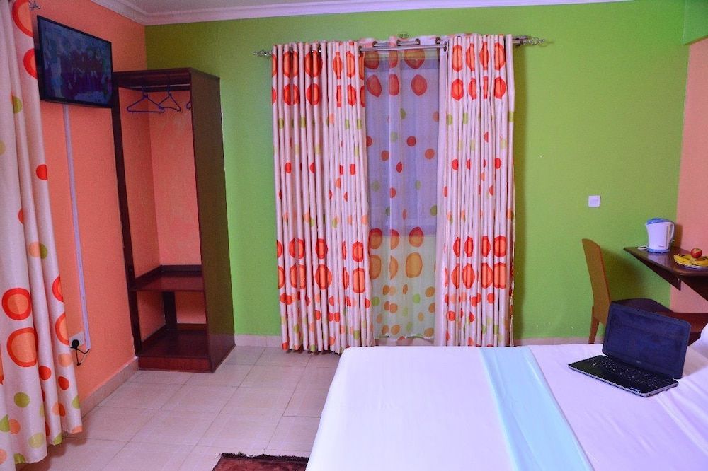 Hotel Kepler Classic Twin Room 10