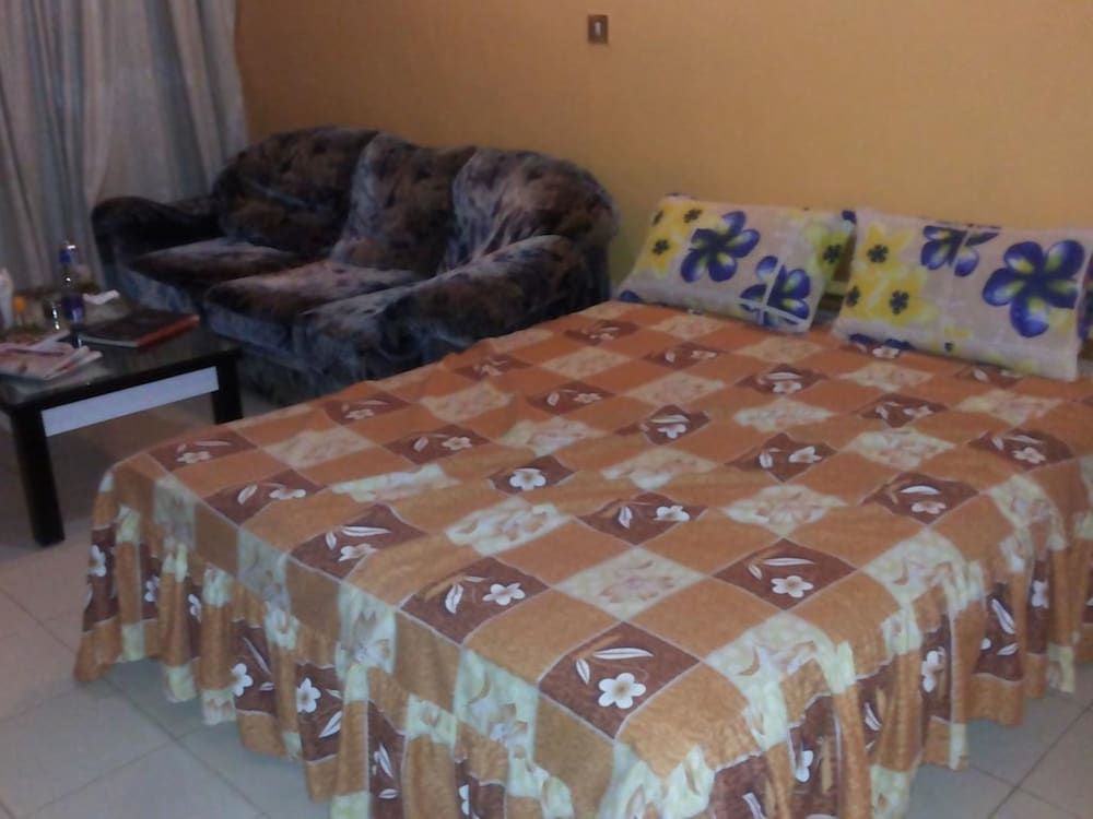 Scenic View Hotel & Resort Executive Double Room 2