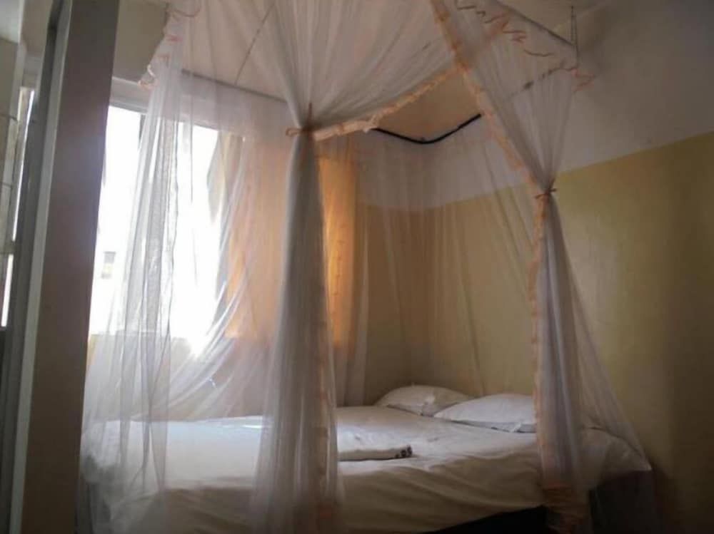 Hotel Jaffers Nairobi Single Room 5