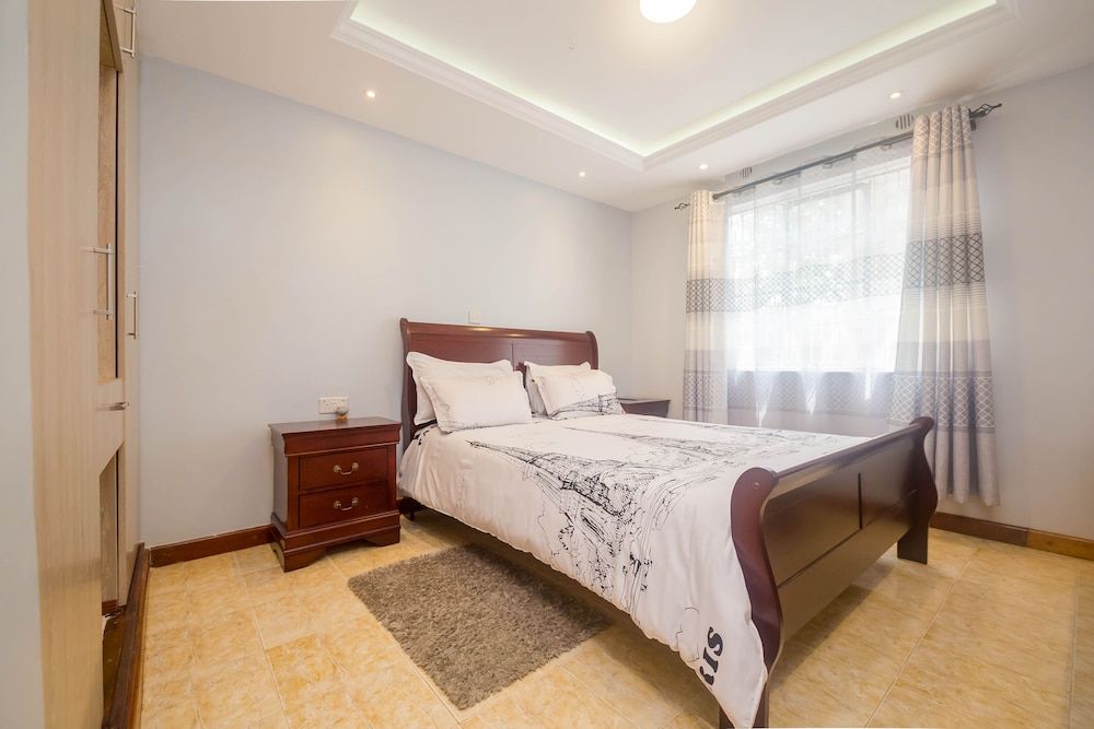 Esterina Suites Superior Apartment 4