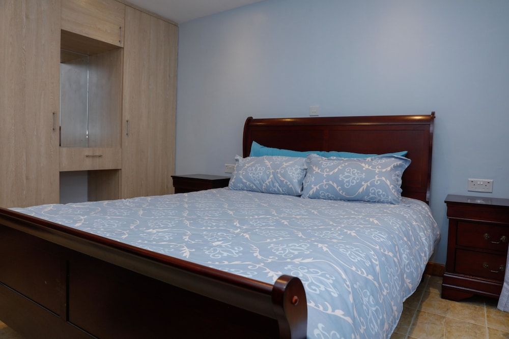 Esterina Suites Superior Apartment