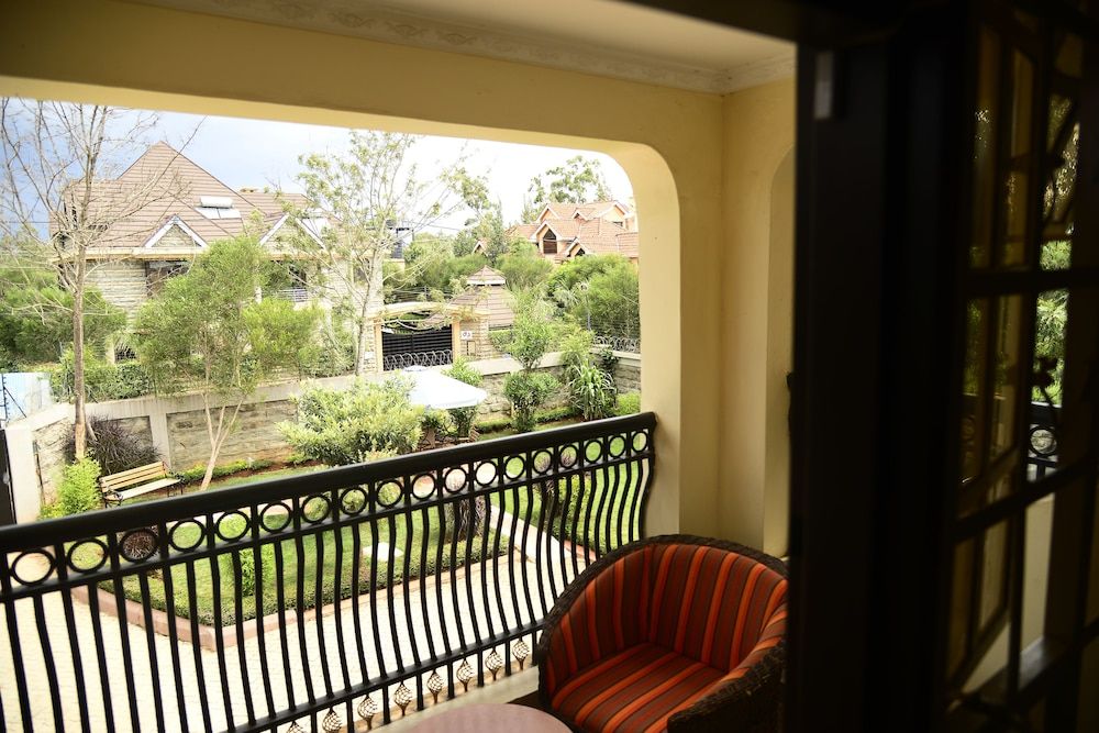 undefined Karen Inn & Suites 5