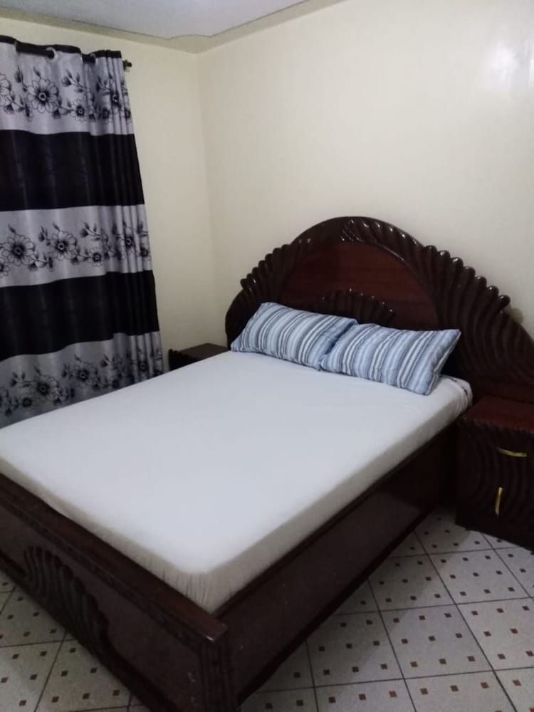 undefined Elmado Apartments