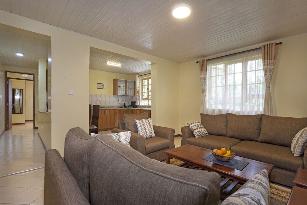 The Cycads Suites Superior Suite 18