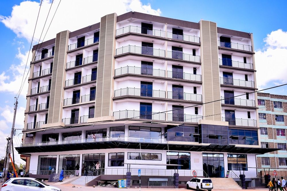 undefined Urban Point Hotel 6