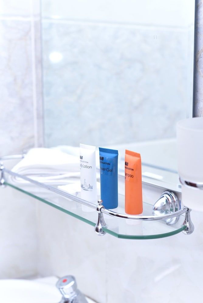 Urban Point Hotel Executive Suite 9