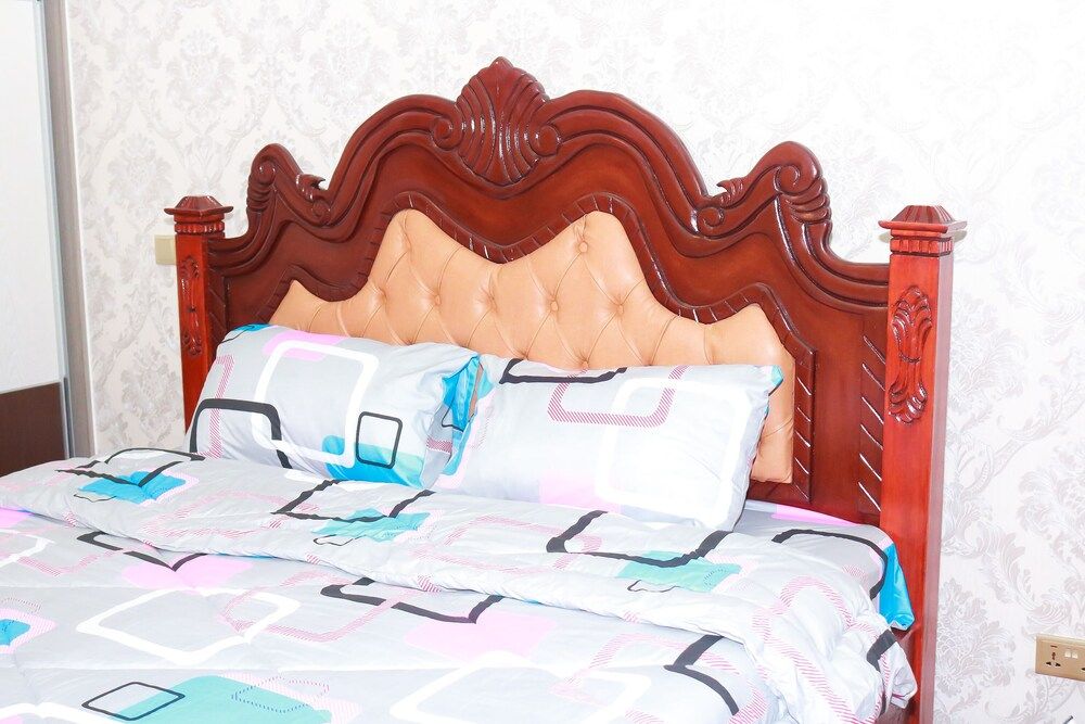 undefined Crest Park Apartments 3