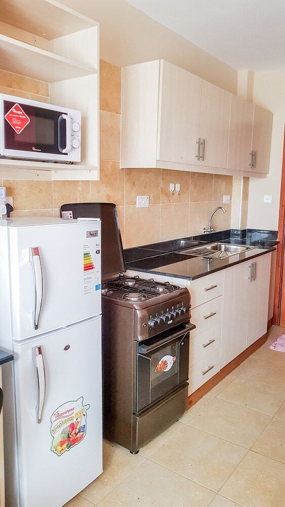 undefined Nancys West Suites Studio Apartment 4